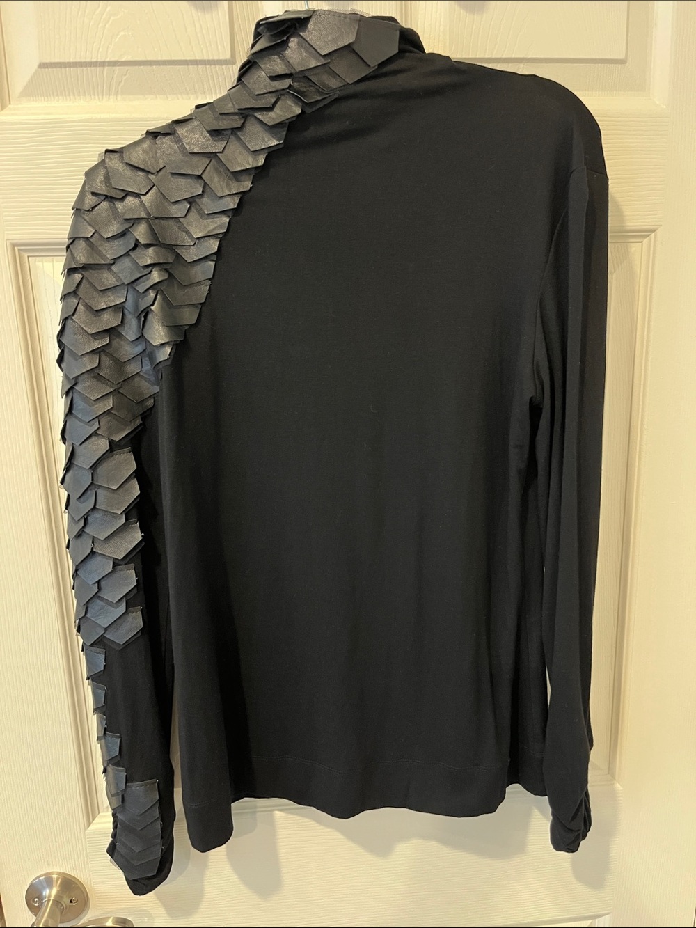 Gracia Black Long-Sleeve Top with Textured Scale Detail